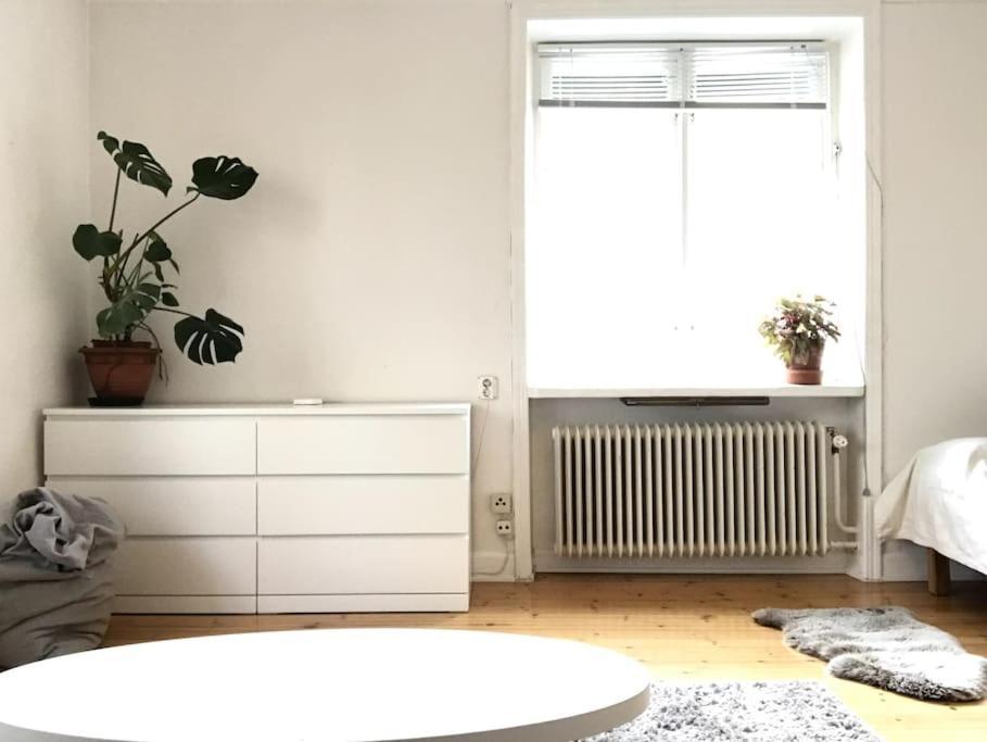 Entire Apartment Stockholm Exterior foto